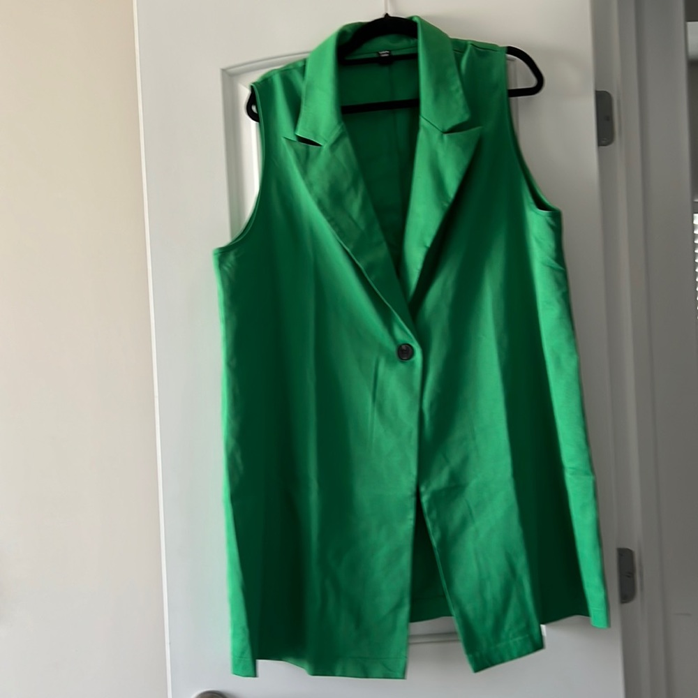 SHEIN Curve brand long vest
